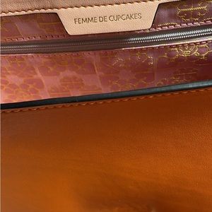 Femme De Cupcake Purse (Brand New)